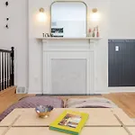 Spacious 3 Bdr Home, Hosted By Stayrafa 1121
