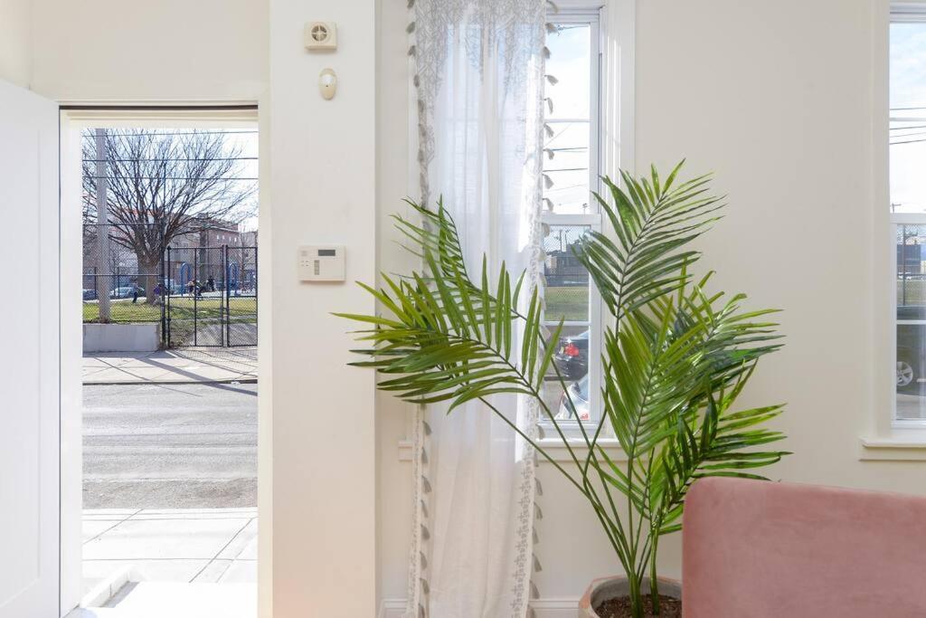 Holiday home Spacious 3 Bdr Home, Hosted By Stayrafa 1121 Philadelphia